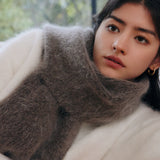 Mono Scarf in Wool (Brown)